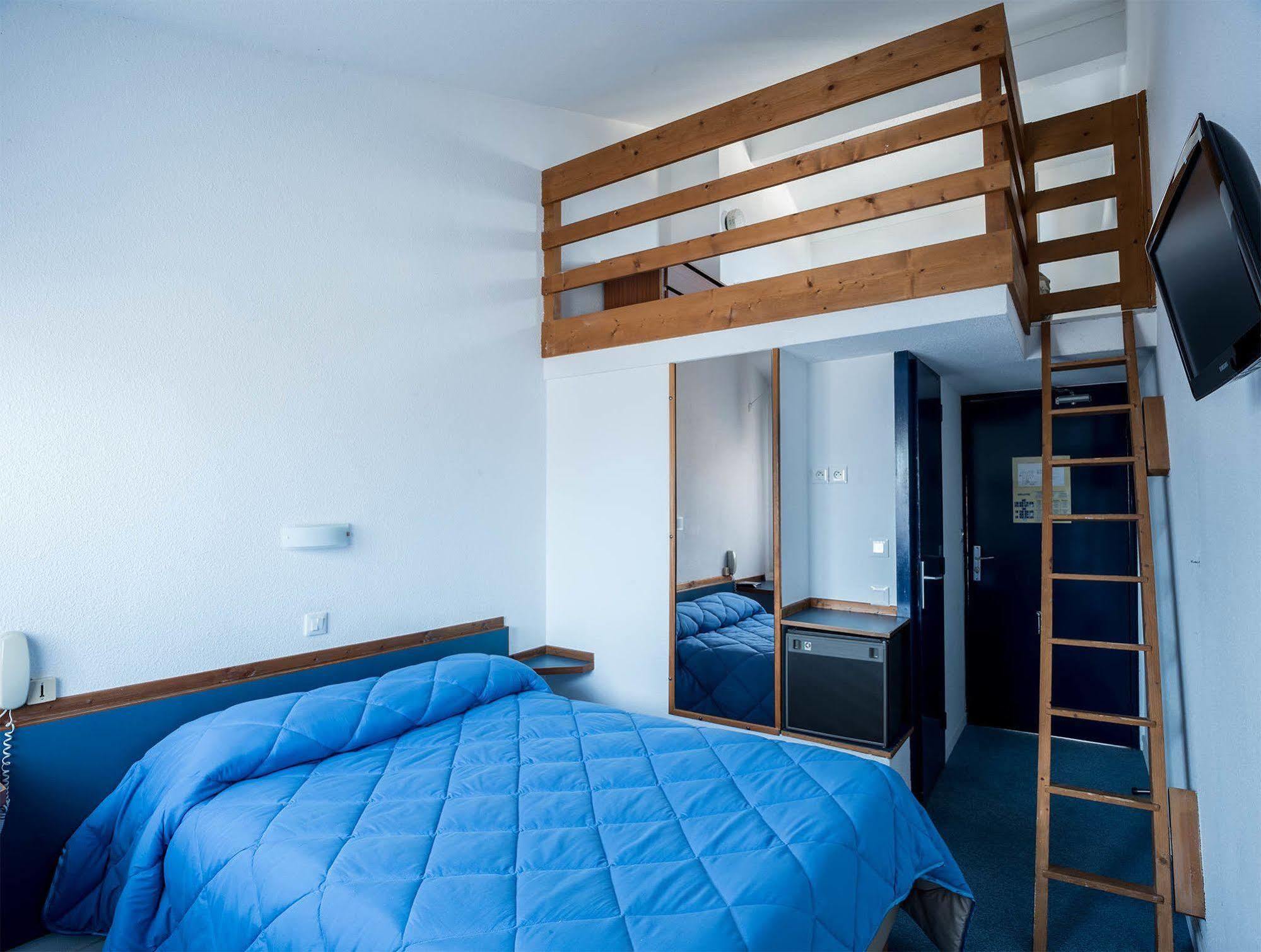 Hotel Lumiere Des Alpes Брон Экстерьер фото